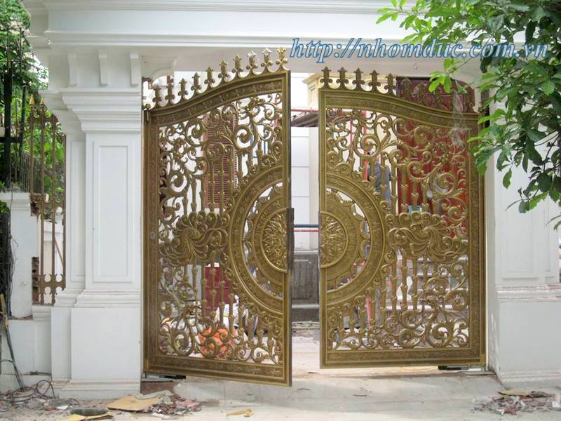 Cổng cửa nhôm đúc – Nhôm đúc Hà Nội, các dòng sản phẩm nhôm đúc như cửa nhôm đúc, cổng nhôm đúc, hàng rào nhôm đúc cao cấp cn Nhật Bản