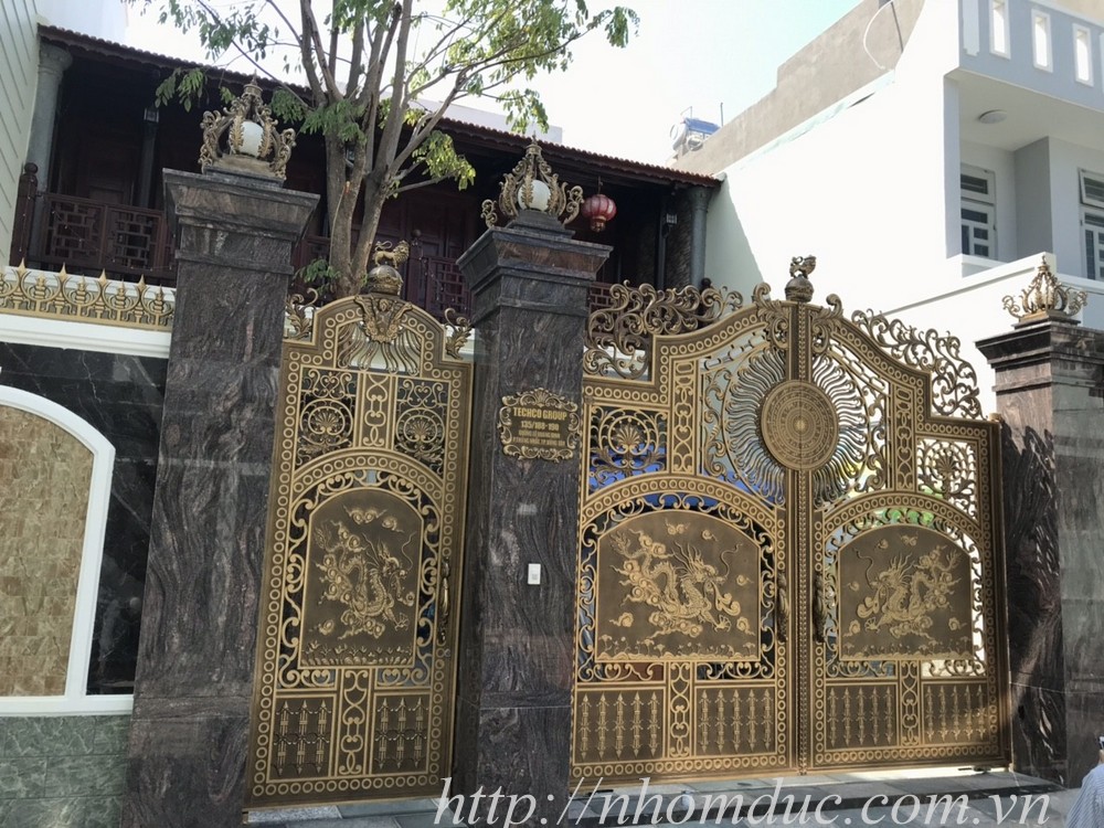 Công trình nhôm đúc tại thành phố Hồ Chí Minh, cty Fuco thi công công trình nhôm đúc, cửa nhôm đúc, cổng nhôm đúc, hàng rào nhôm đúc tại thành phố