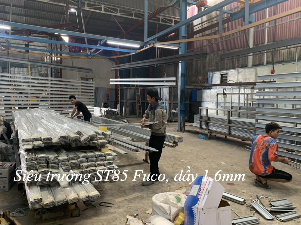 Cửa cuốn siêu trường bằng thép (EGI)