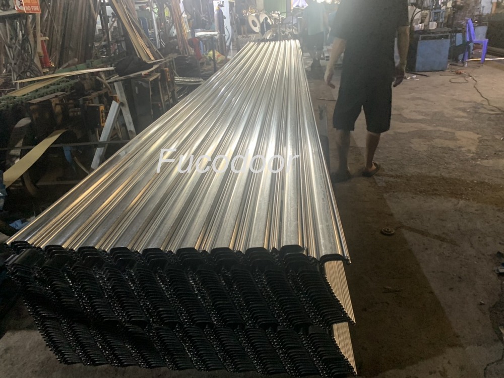 Giá Cửa cuốn siêu trường tại Quảng Nam