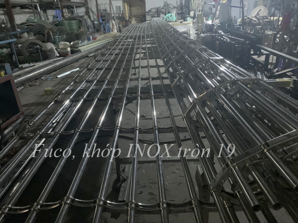 cửa cuốn song ngang inox 304