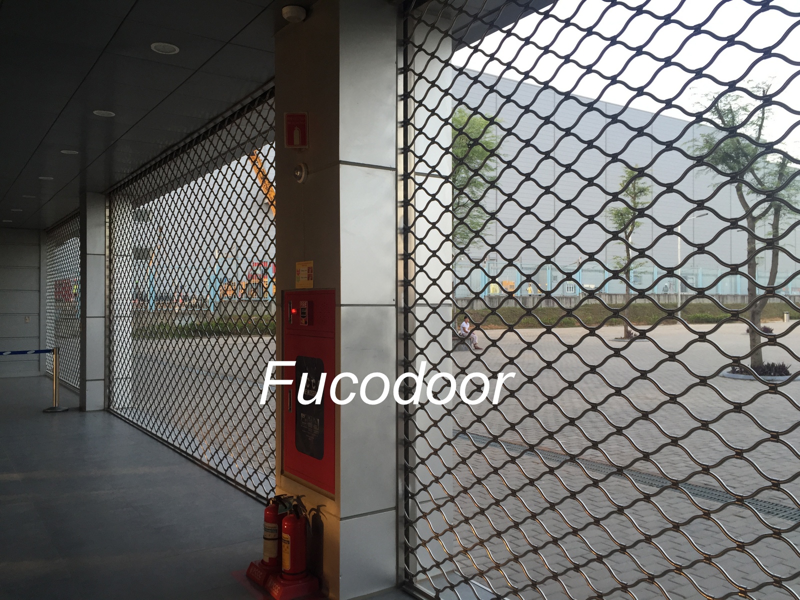 Báo giá cửa cuốn mắt võng giá rẻ nhất