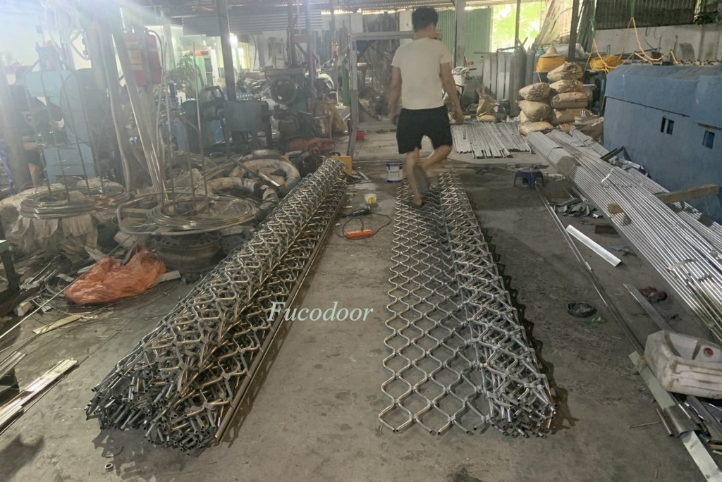 Cửa cuốn Mắt Võng tại Hà Nam, Báo giá cửa cuốn mắc võng