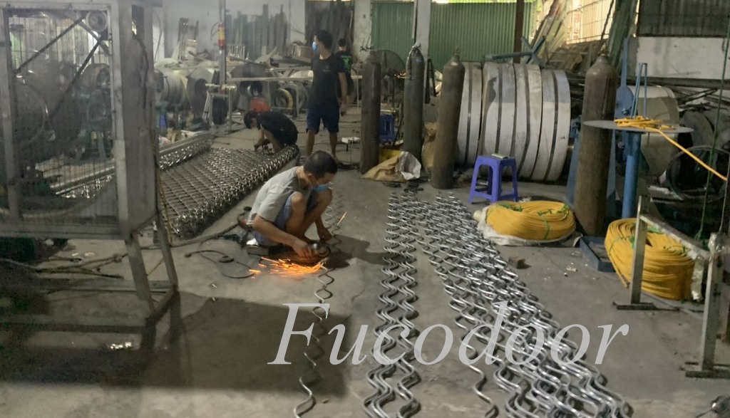 Cửa cuốn Mắt Võng tại Quảng Nam, Báo giá cửa cuốn mắc võng, cửa cuốn mắt cáo Fucodoor