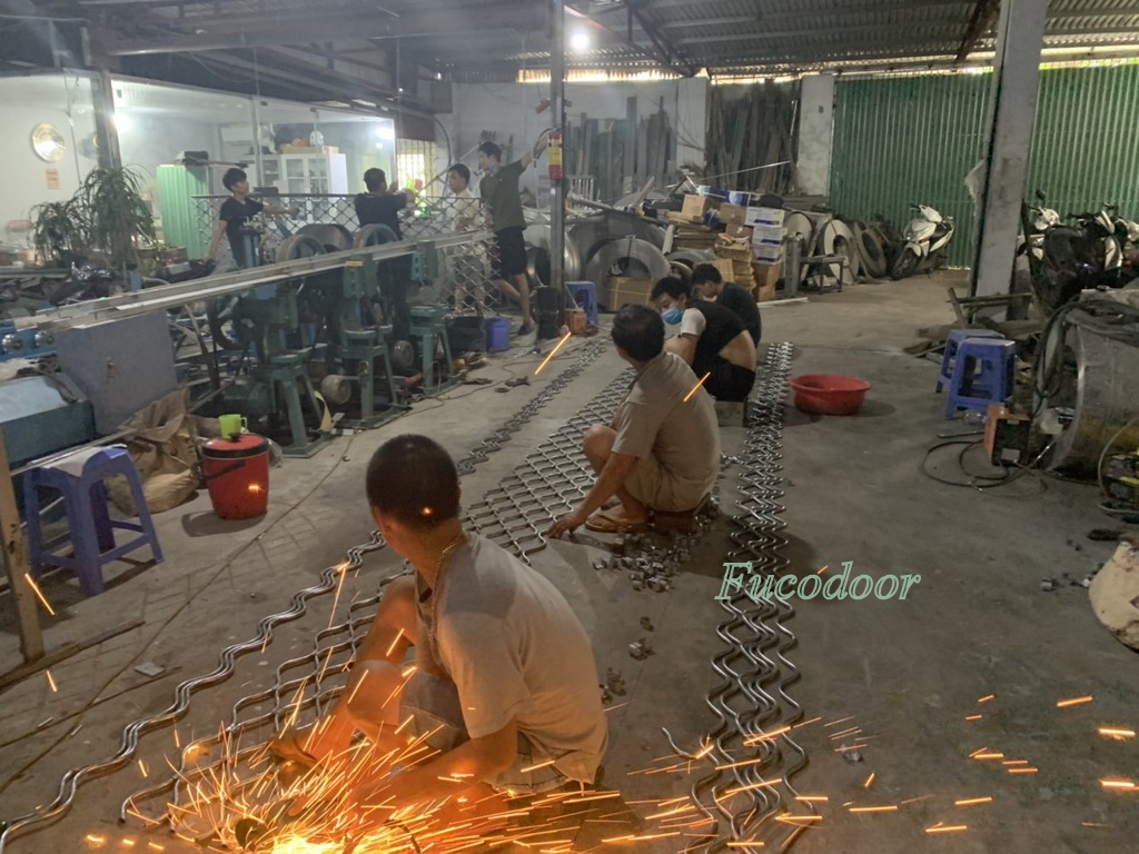 Cửa cuốn Mắt Võng tại Quảng Ngãi