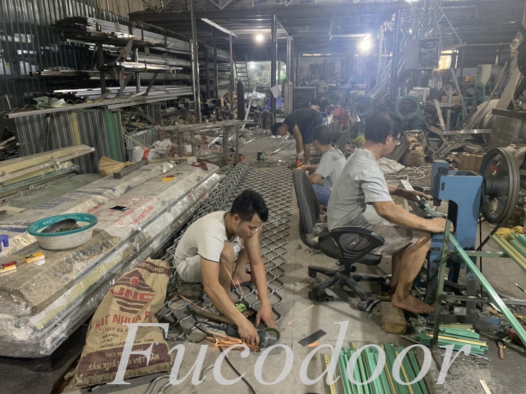 Cửa cuốn Mắt Võng tại Quảng Trị